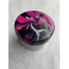 Dose mit Deckel in Magenta, Schwarz und Silber