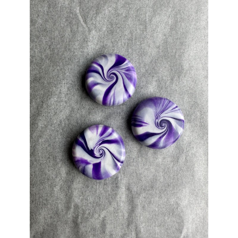 3er Set Magnete in Weiss und Violett